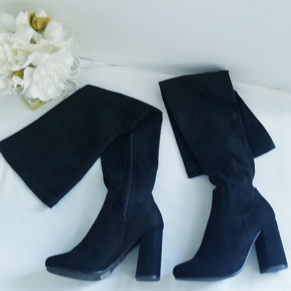 NWT Nature Breeze Elantra Black Suede Over The Knee Boots - Picture 4 of 15